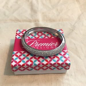 Premier Designs “All Dolled Up” bracelet